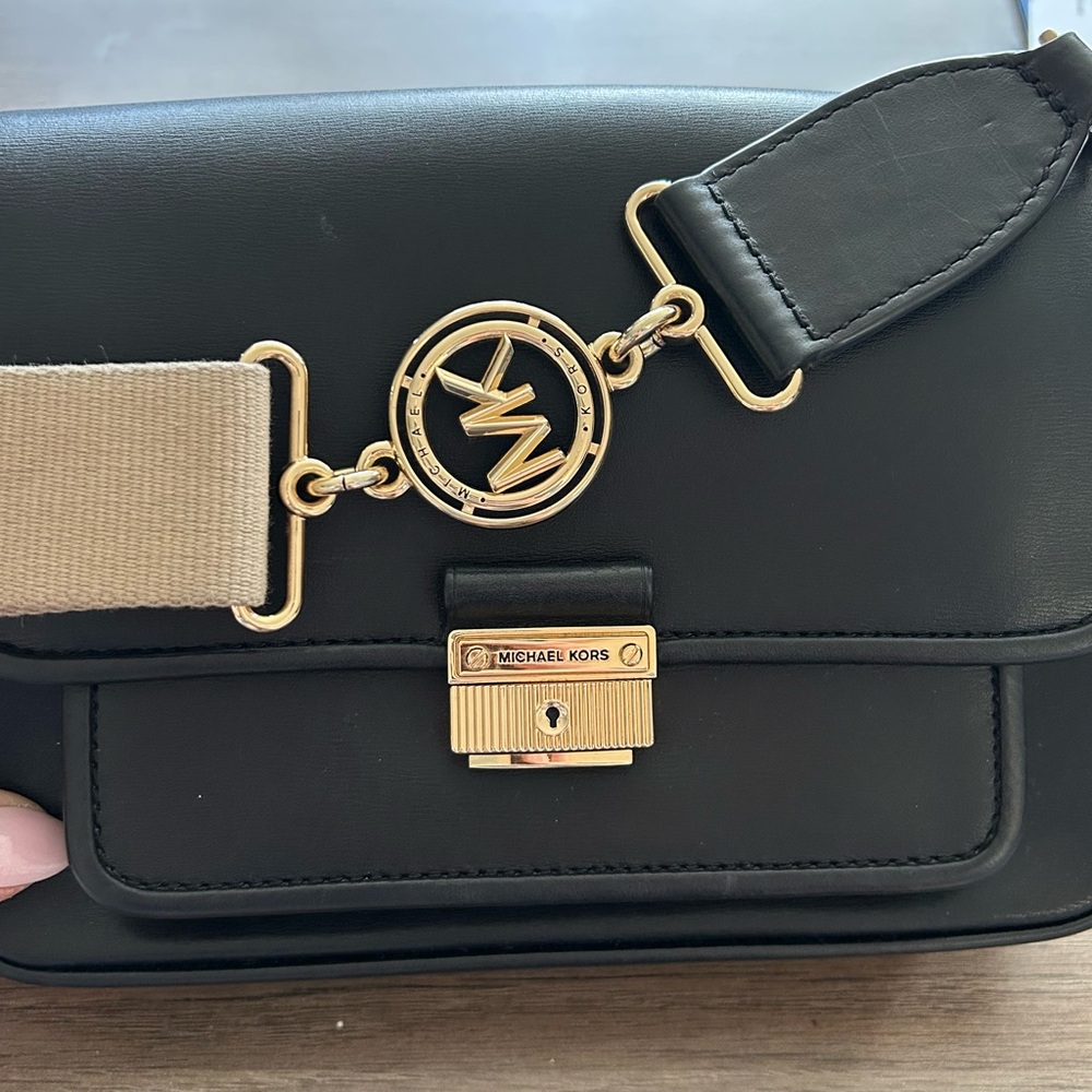 Michael Kors Black and Gold Women's Bag